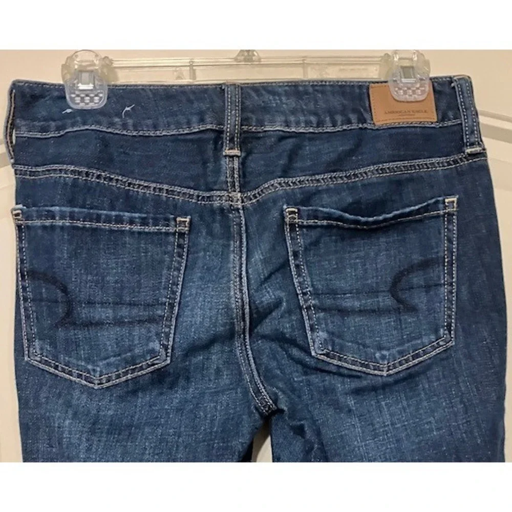 American Eagle Women's Size 0 Blue Tom Girl Distressed Dark Wash Jeans